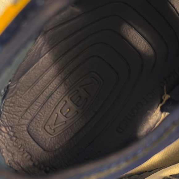 Keen Blue and Yellow Sandals for Active Adventures toddler size 9 - Picture 6 of 7